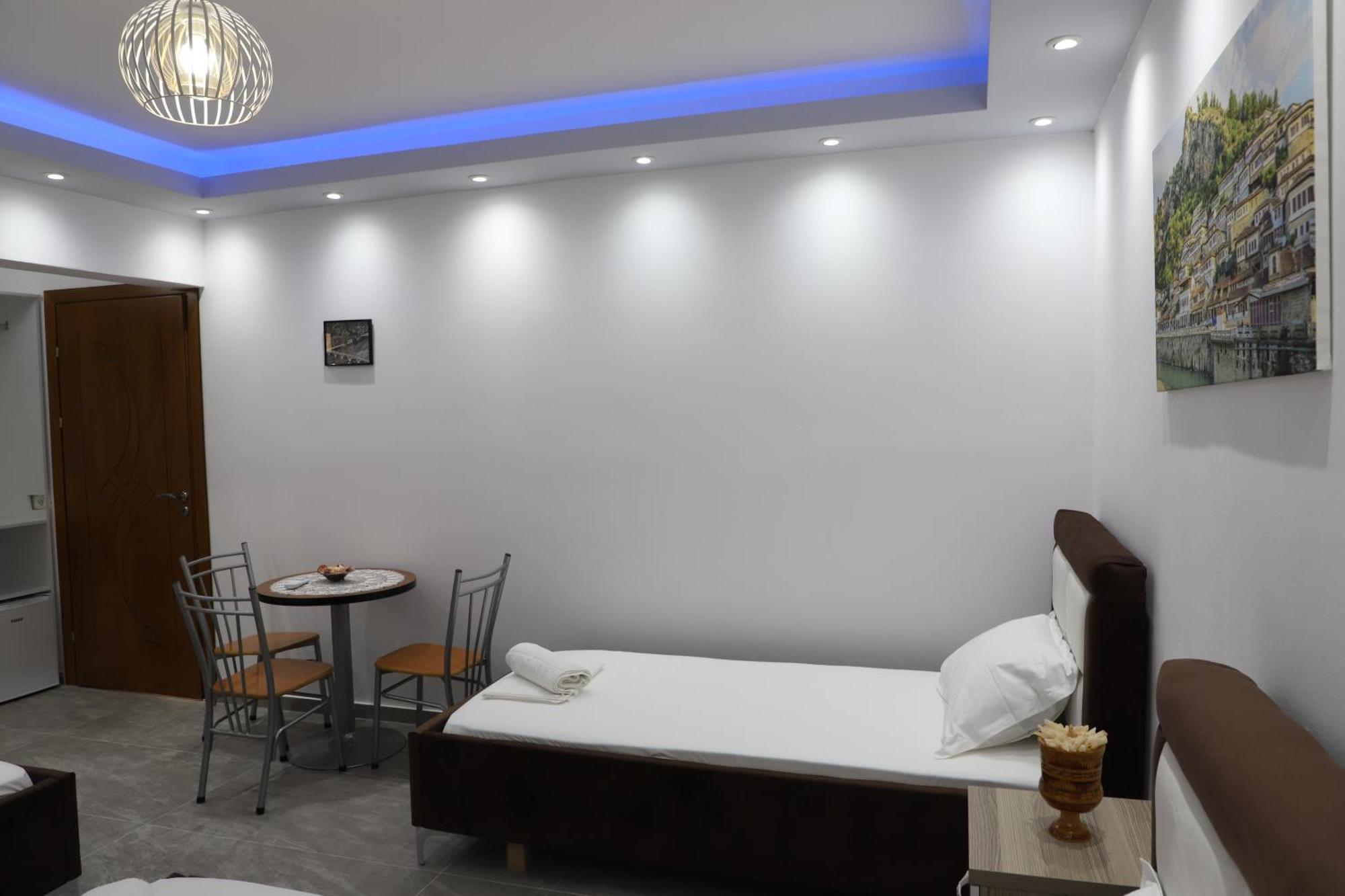 Vila Toska เบราท ภายนอก รูปภาพ